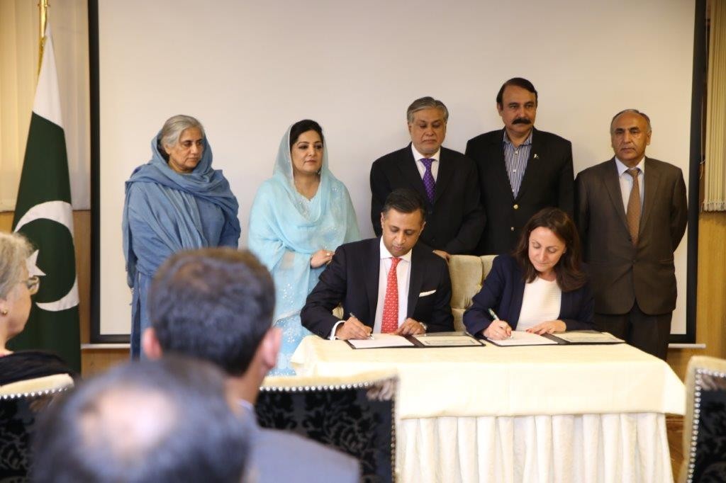 MOU Signing Ceremony with Microsoft
